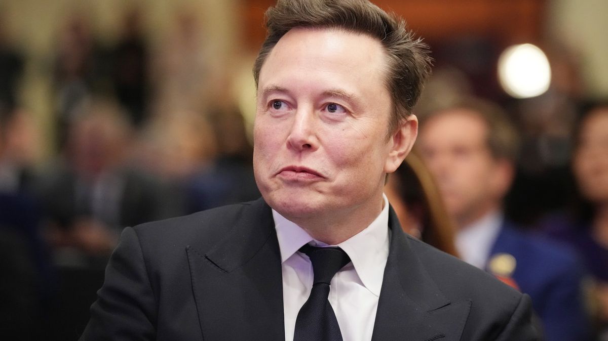 Elon Musk warns AI will surpass human intelligence within five years