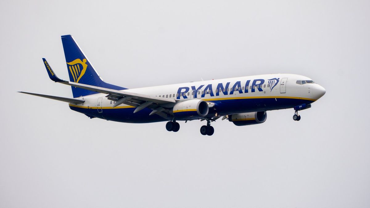 Ryanair boss sends blunt warning to passengers ahead of expected airport chaos this summer
