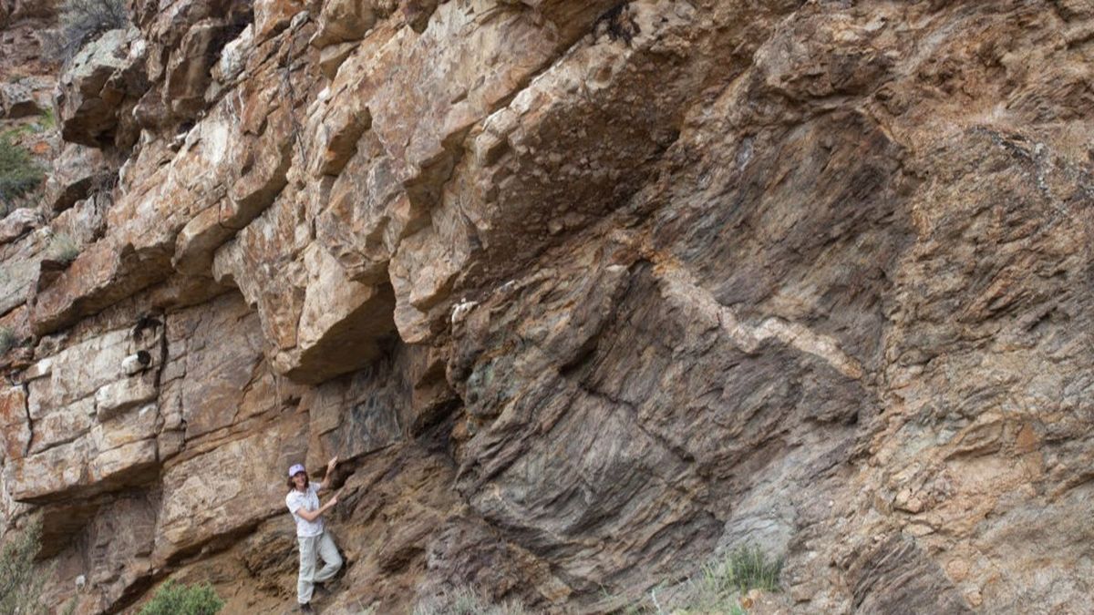 Scientists might have just found a billion years of missing history