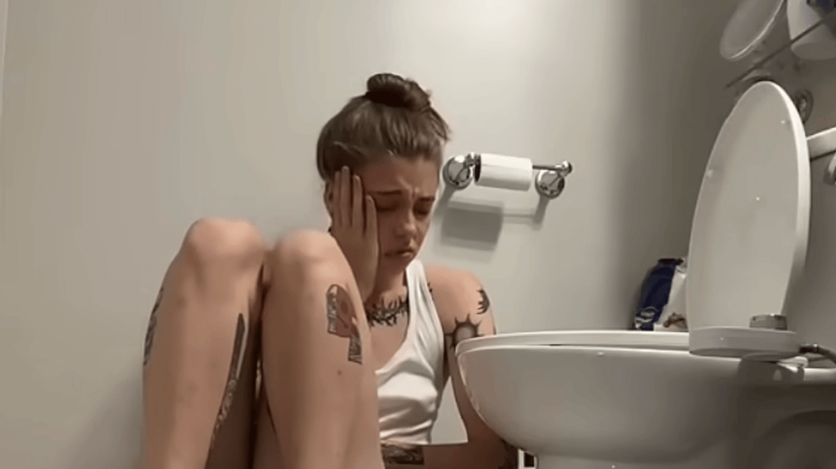 Weed smoker of 10 years shares harsh reality of first few weeks of quitting