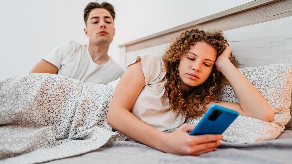 Woman who's had 14-year affair shares her eight rules to 'not get caught'