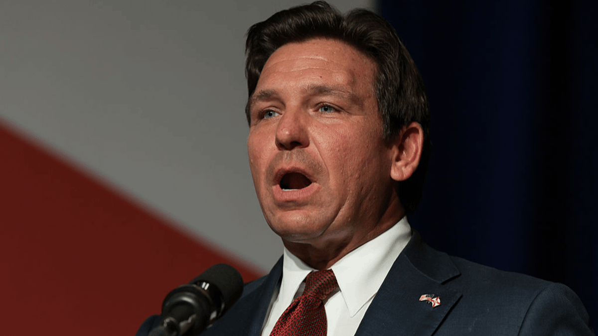 US governor offers 'asylum' to holdout juror in Lindsay Clancy case