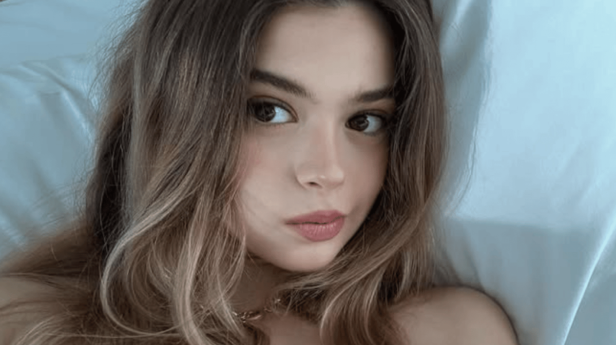 Mum whose daughter told her she wanted to be an adult star at 18 gives