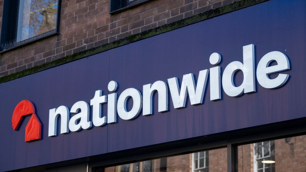 Nationwide, HSBC among over 1,350 bank accounts offering inflation-busting savings in six-year high