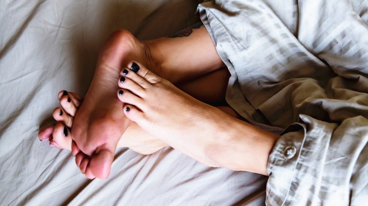 Bizarre ‘sploshing’ bedroom trend has become increasingly popular over