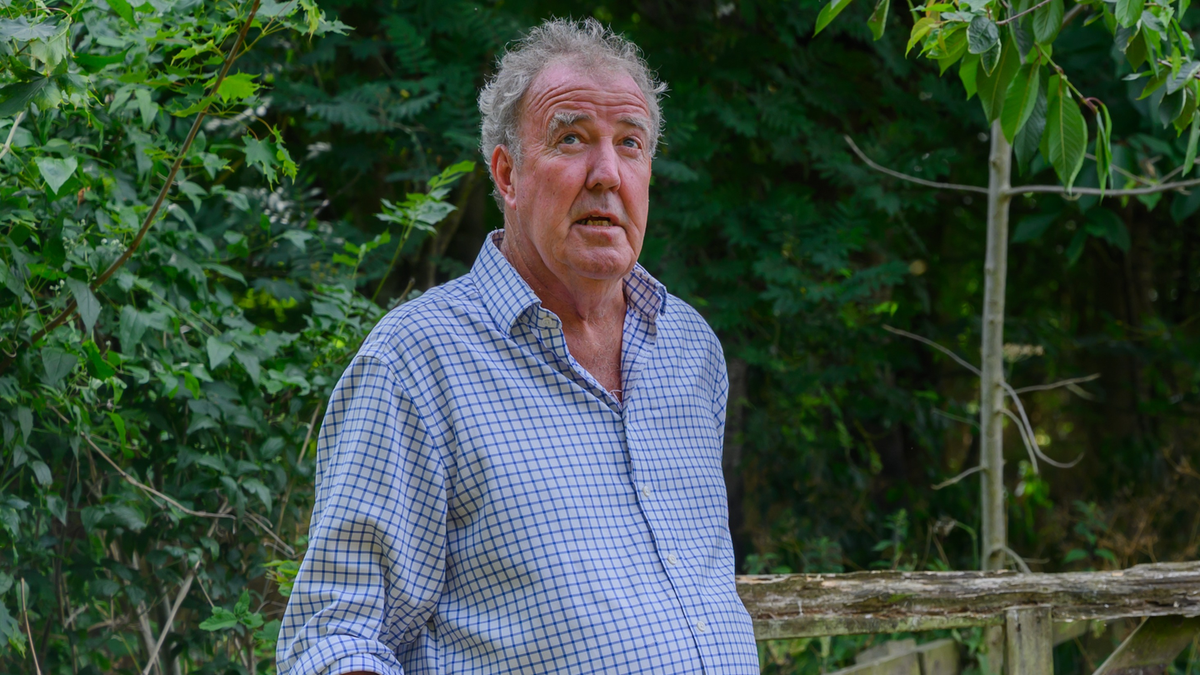 Jeremy Clarkson Put On Muntjack Weight Loss Jab By Doctor Following 