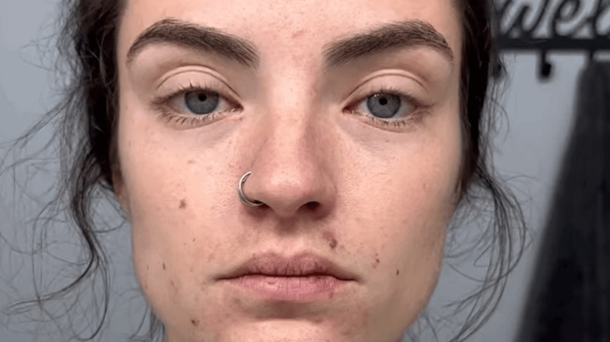 Woman shares before and after of going 30 days without drinking alcohol - LADbible