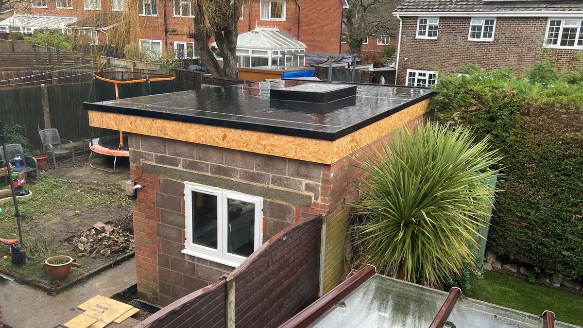 Homeowner furious after neighbour builds 10ft home office blocking sunlight from garden