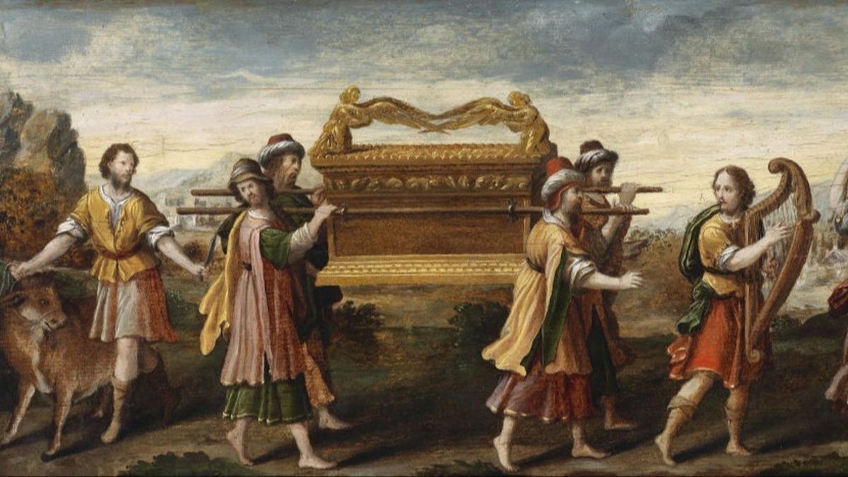 Leaked CIA files claim they've found the Ark of the Covenant containing ...