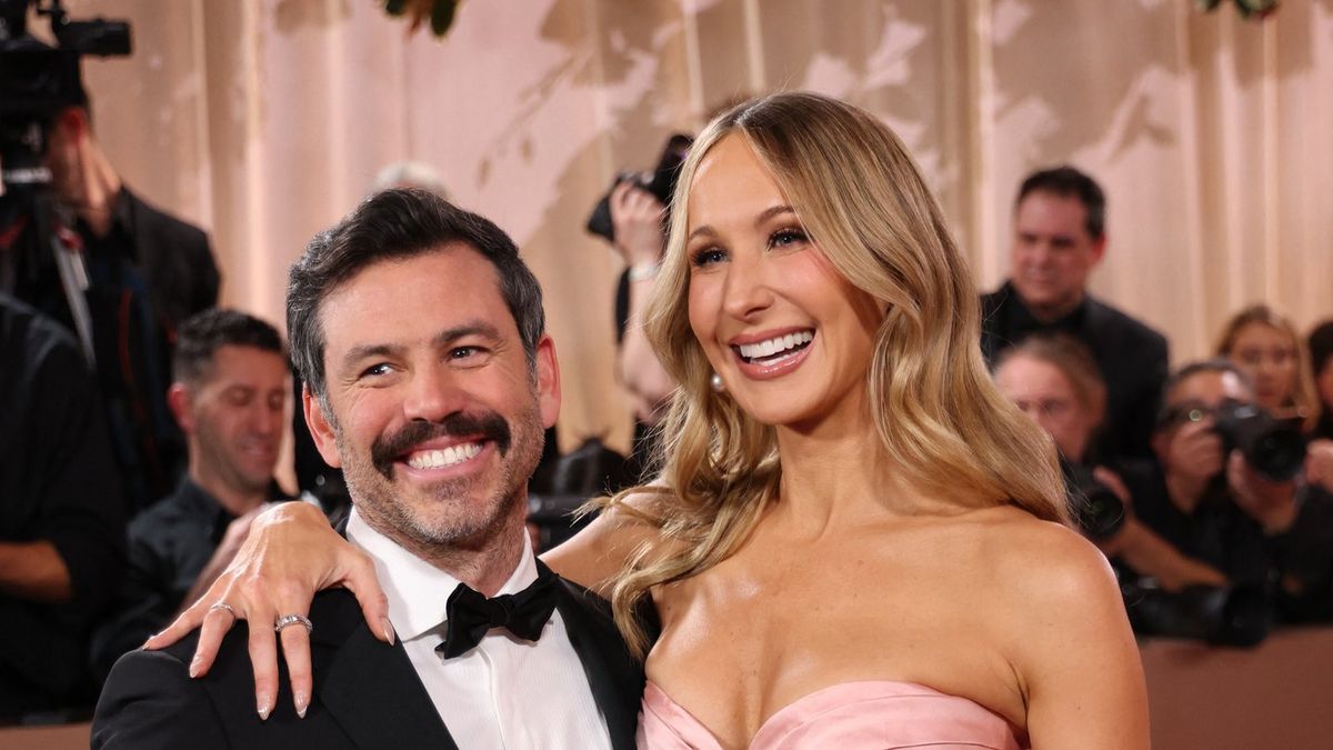 Nikki Glaser explains impact of revealing she has a 'hot husband' cheating fetish