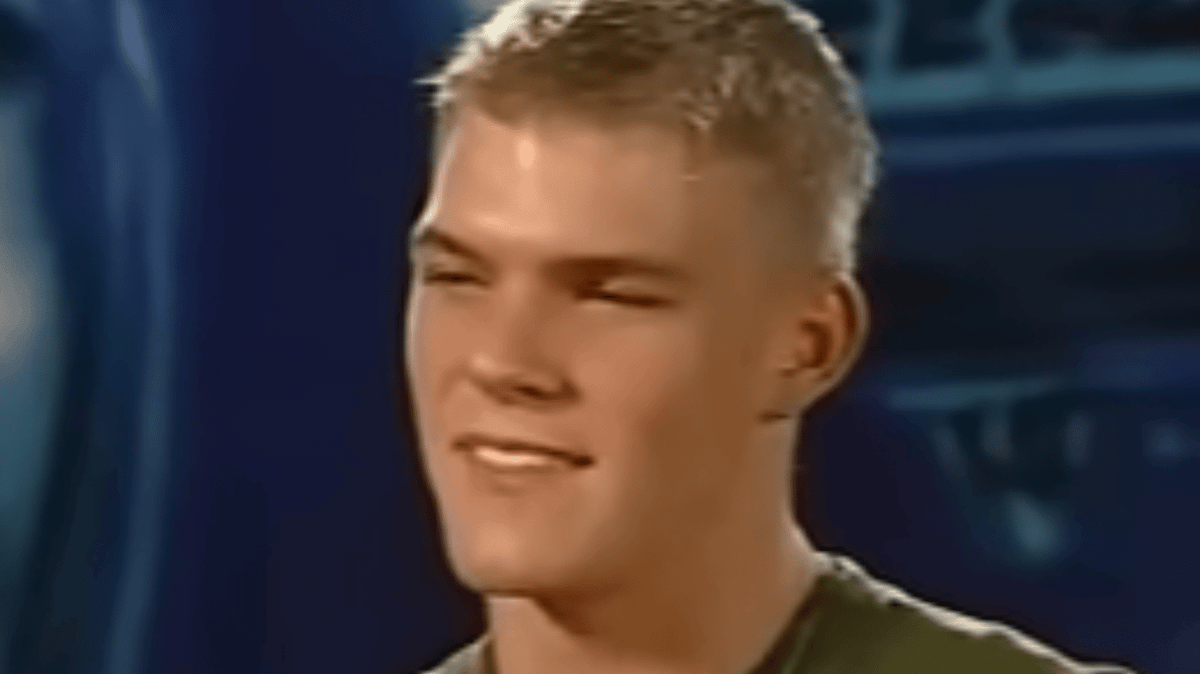 Alan Ritchson is unrecognisable in forgotten American Idol audition that saw Simon Cowell leave set
