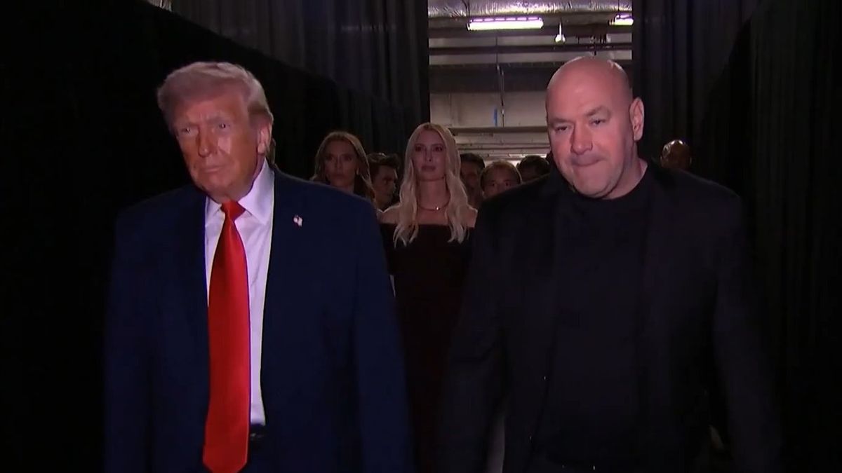 Comparison between Trump's entrance at UFC event last night and in 2025 goes viral