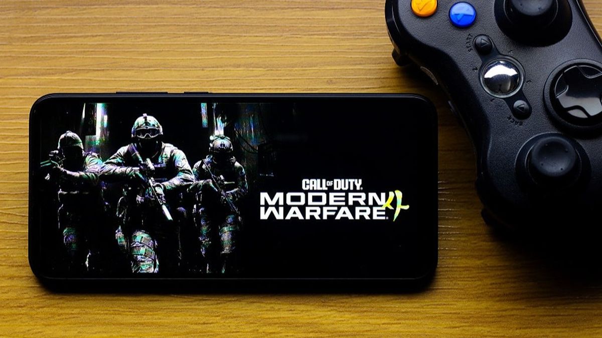 People are having orders cancelled after using £30 off 'hack' for new Call of Duty game