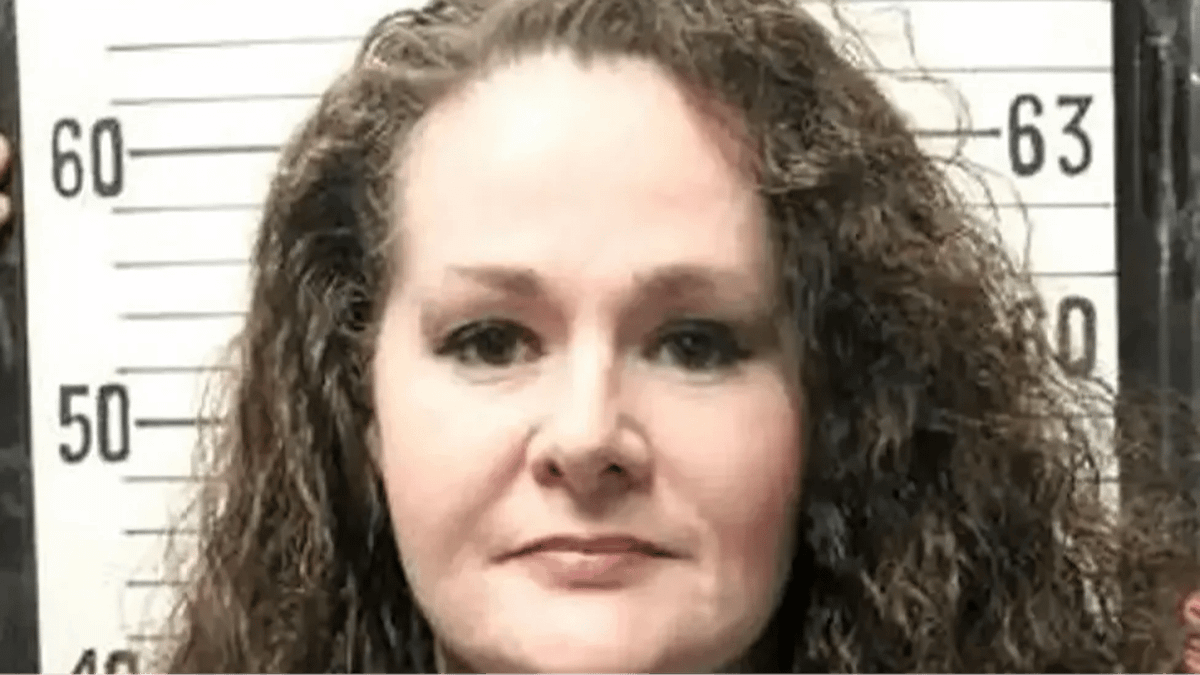 Find more about Death row inmate Christa Pike still alive after execution attempt, according to witnesses