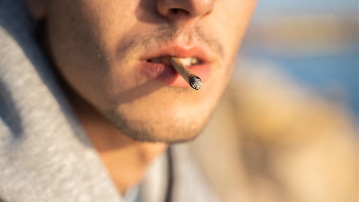 Worrying new side effect from smoking cannabis discovered in groundbreaking study