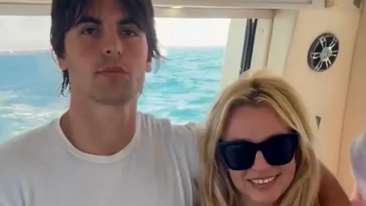 Britney Spears' son changes name after reuniting with her