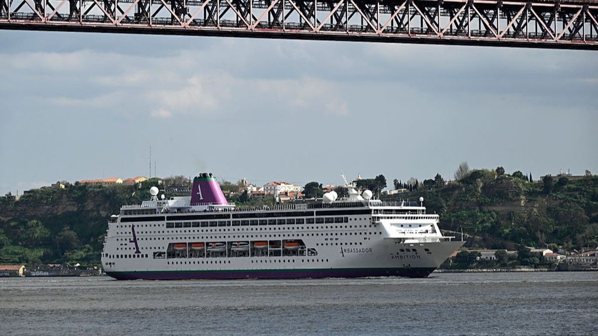 Over 1,700 people stranded on second cruise ship facing virus outbreak