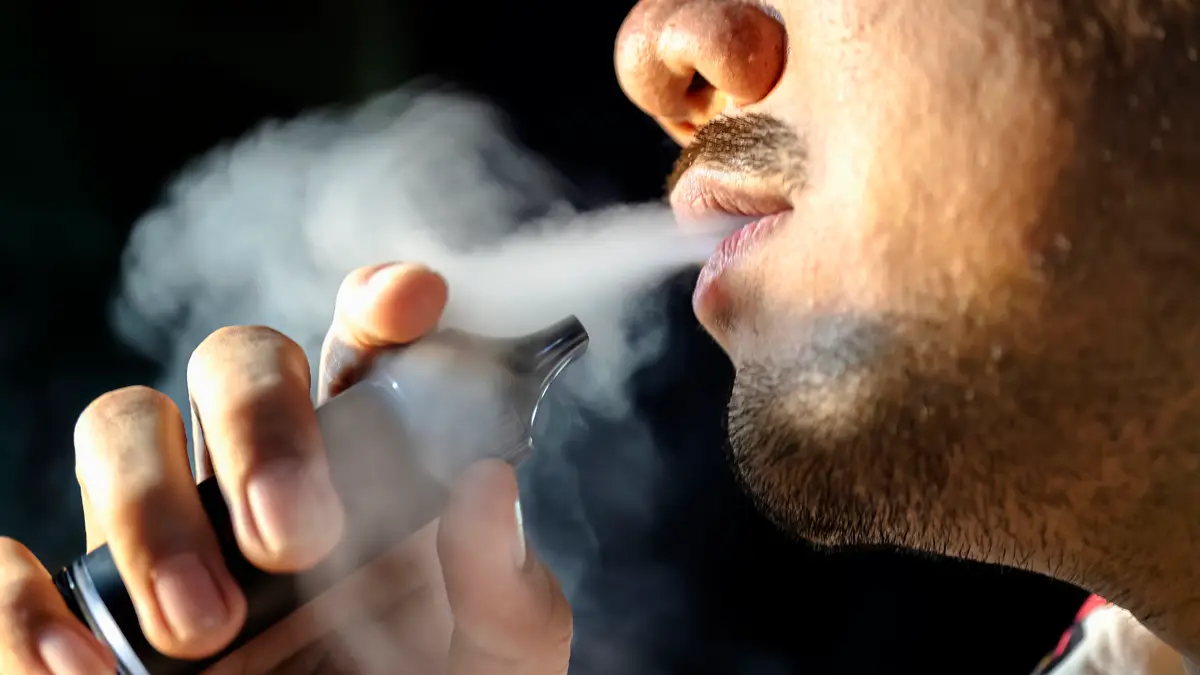 cigarette sick Worrying 'nic-sick' side effect of smoking and vaping that can be fatal