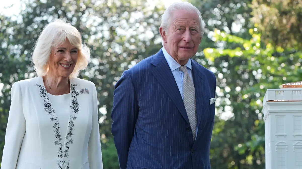 Queen Camilla sends clear message to Trump with 'carefully planned' brooch  for US visit
