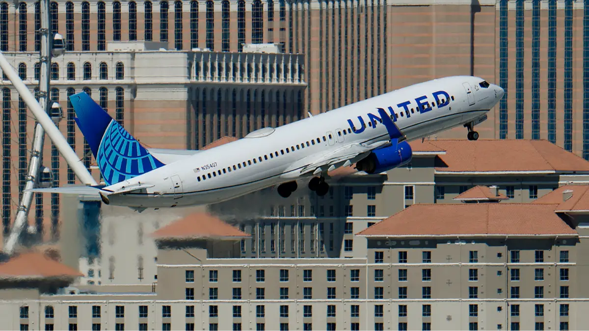 unilad.com - Niamh Shackleton - United Airlines praised for introducing feature wanted by 'everyone who has ever been on a plane