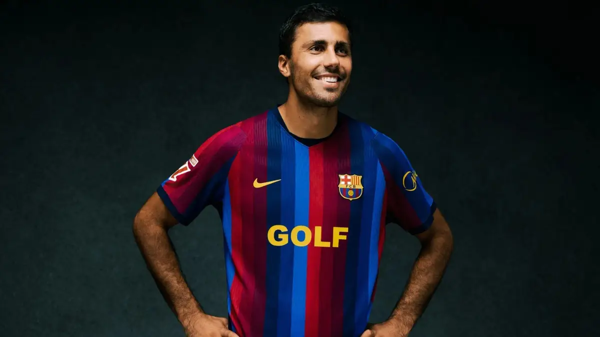 Golf feliratú mezben lép pályára a Barcelona a Real Madrid ellen
