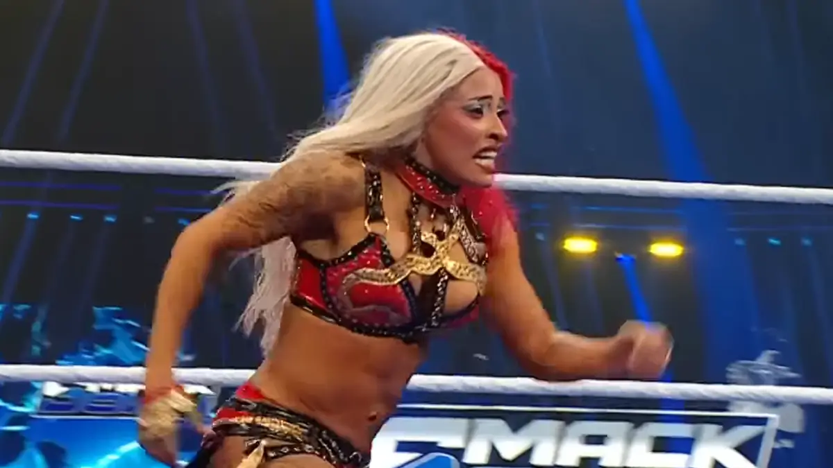 WWE forced to cut live broadcast multiple times as superstar suffers wardrobe malfunction in new ring WWE forced to cut live broadcast multiple times as superstar suffers wardrobe malfunction in new ring
