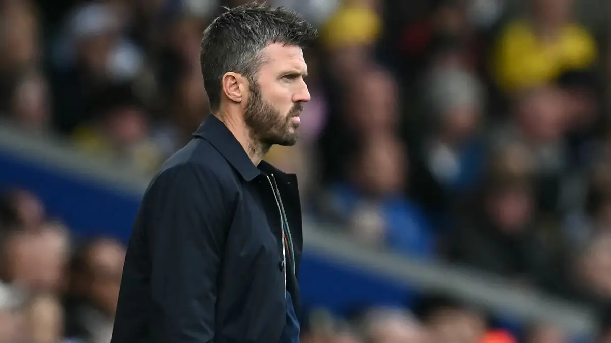 A Juventus is csábíthatja Antonio Contét, így nehéz döntés vár a Manchester Unitedre Michael Carrick sorsáról