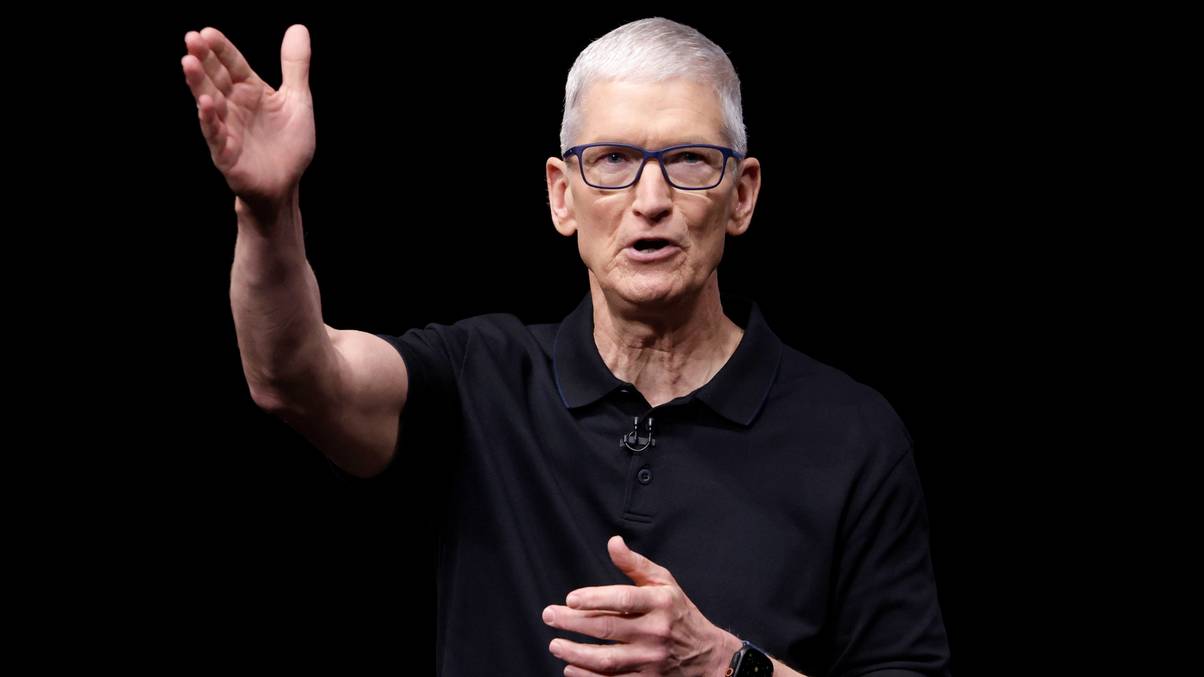 Tim Cook says Apple only hires people that have same answer to one question