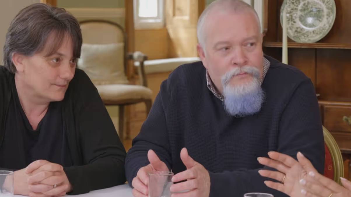 Rich House, Poor House couple break huge show rule in emotional decision