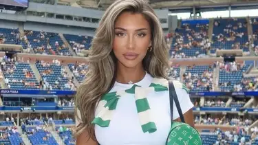 Instagram/@laurenblakeee