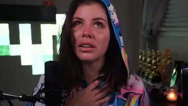 Credit: Twitch/AdrianaChechik_