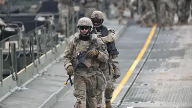 Jung Yeon-je / AFP via Getty Images