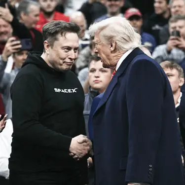 BRENDAN SMIALOWSKI / Contributor / Getty