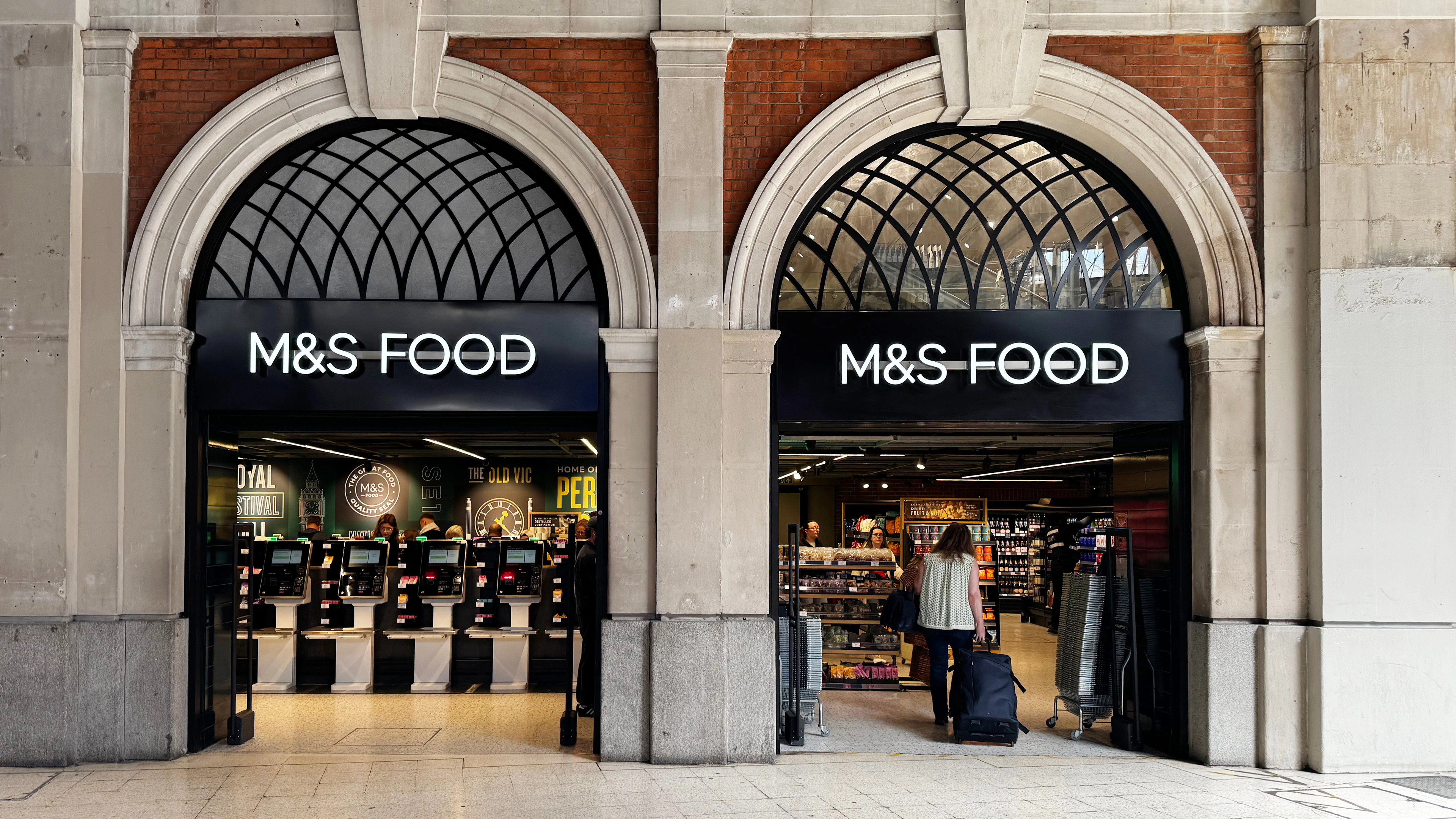 M&S fans heartbroken as supermarket axes beloved holiday cookie flavour