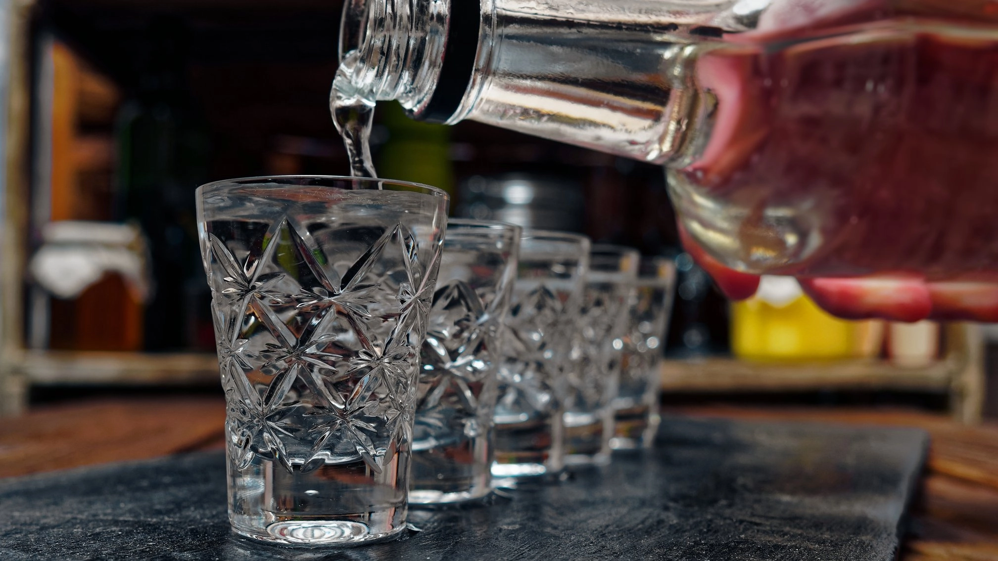 Woman discovers huge effects of drinking alcohol on an empty stomach