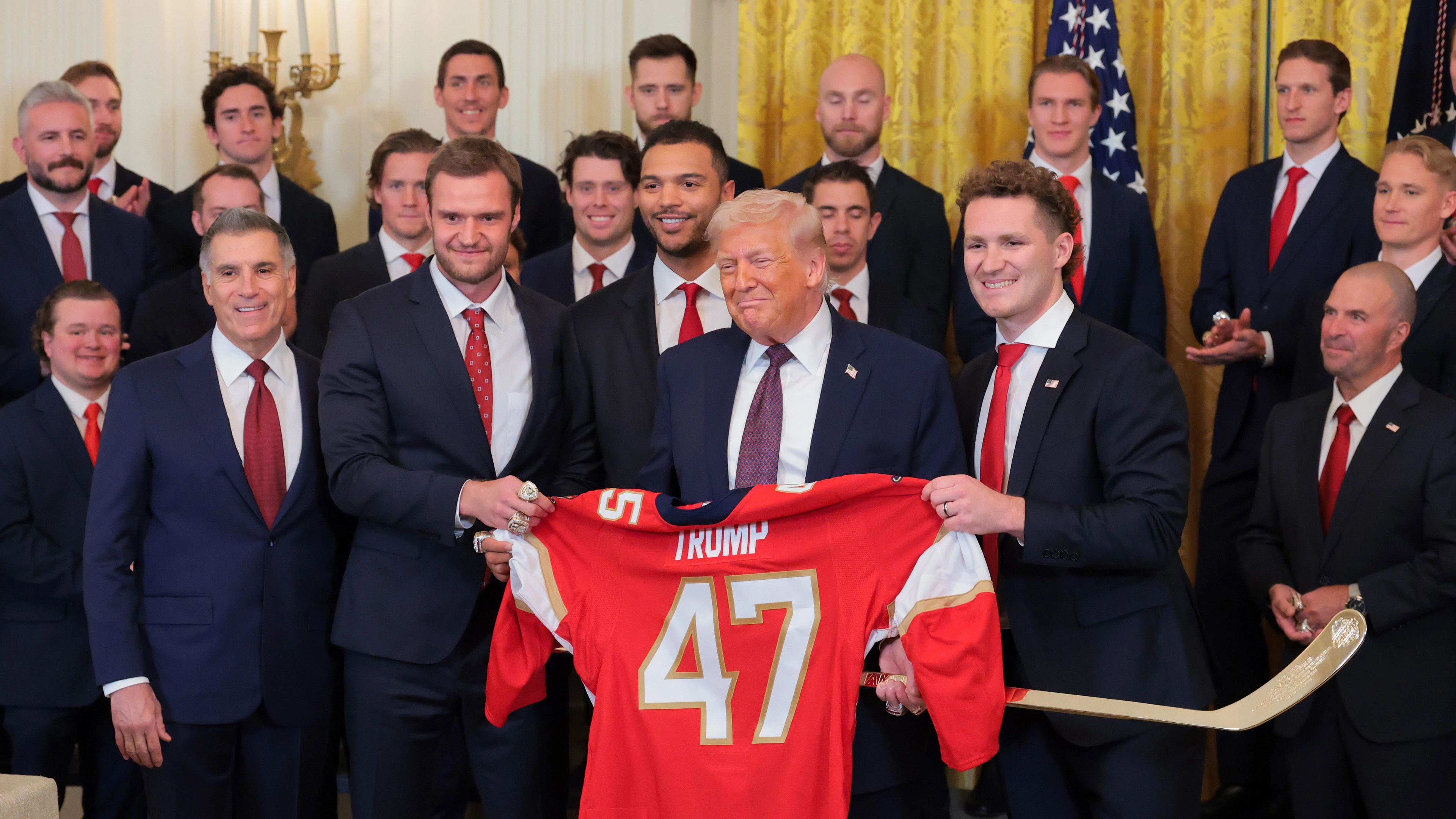 Donald Trump serves US men's hockey team McDonald's at White House