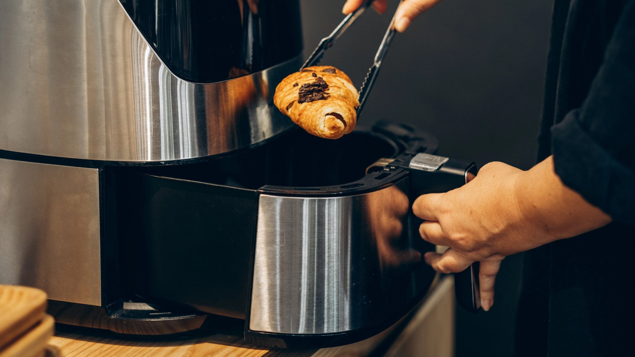 Popular air fryer recalled due to 'serious risk of fire' 