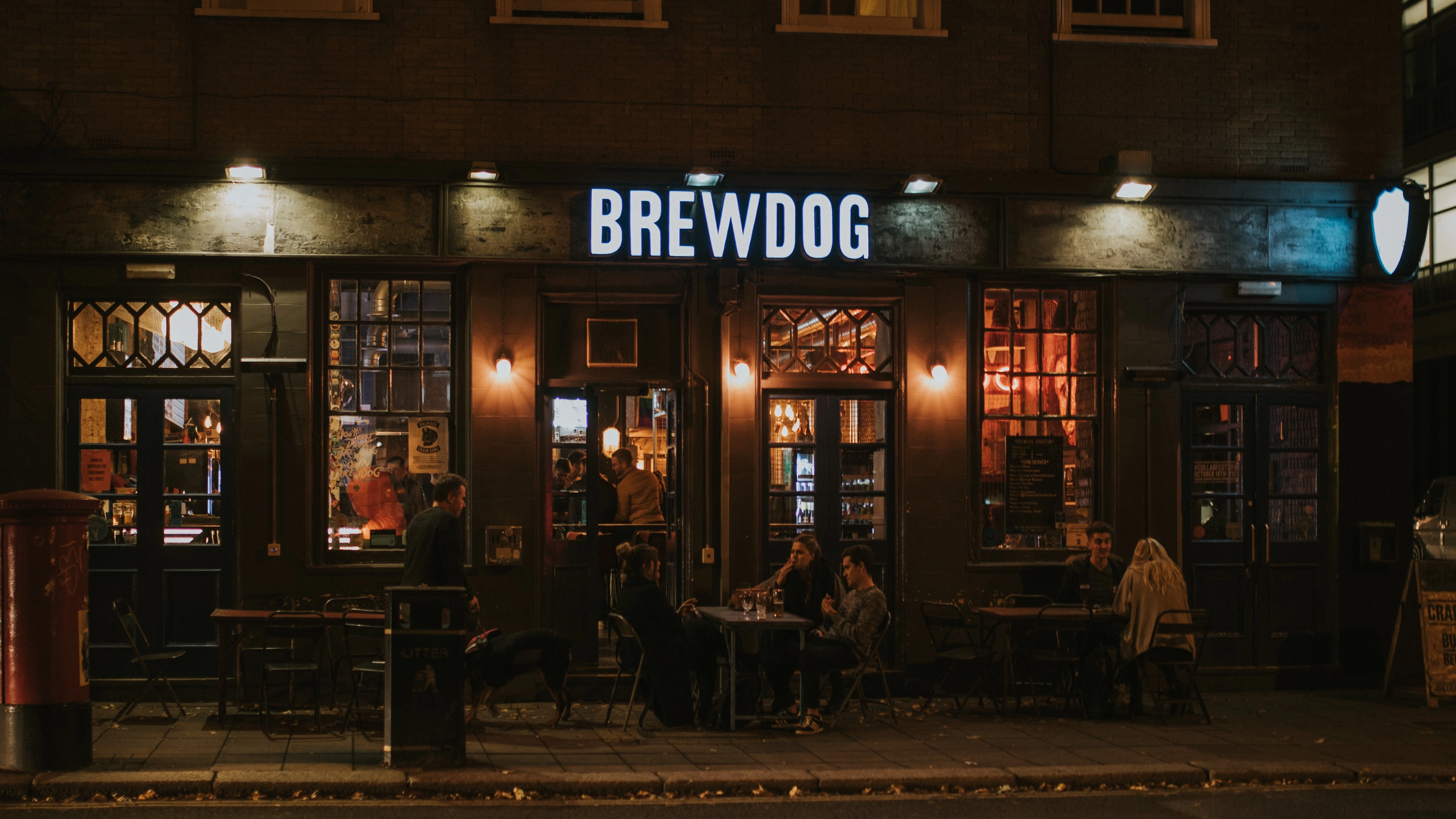 BrewDog closes 38 bars and axes 484 jobs despite £33 million deal