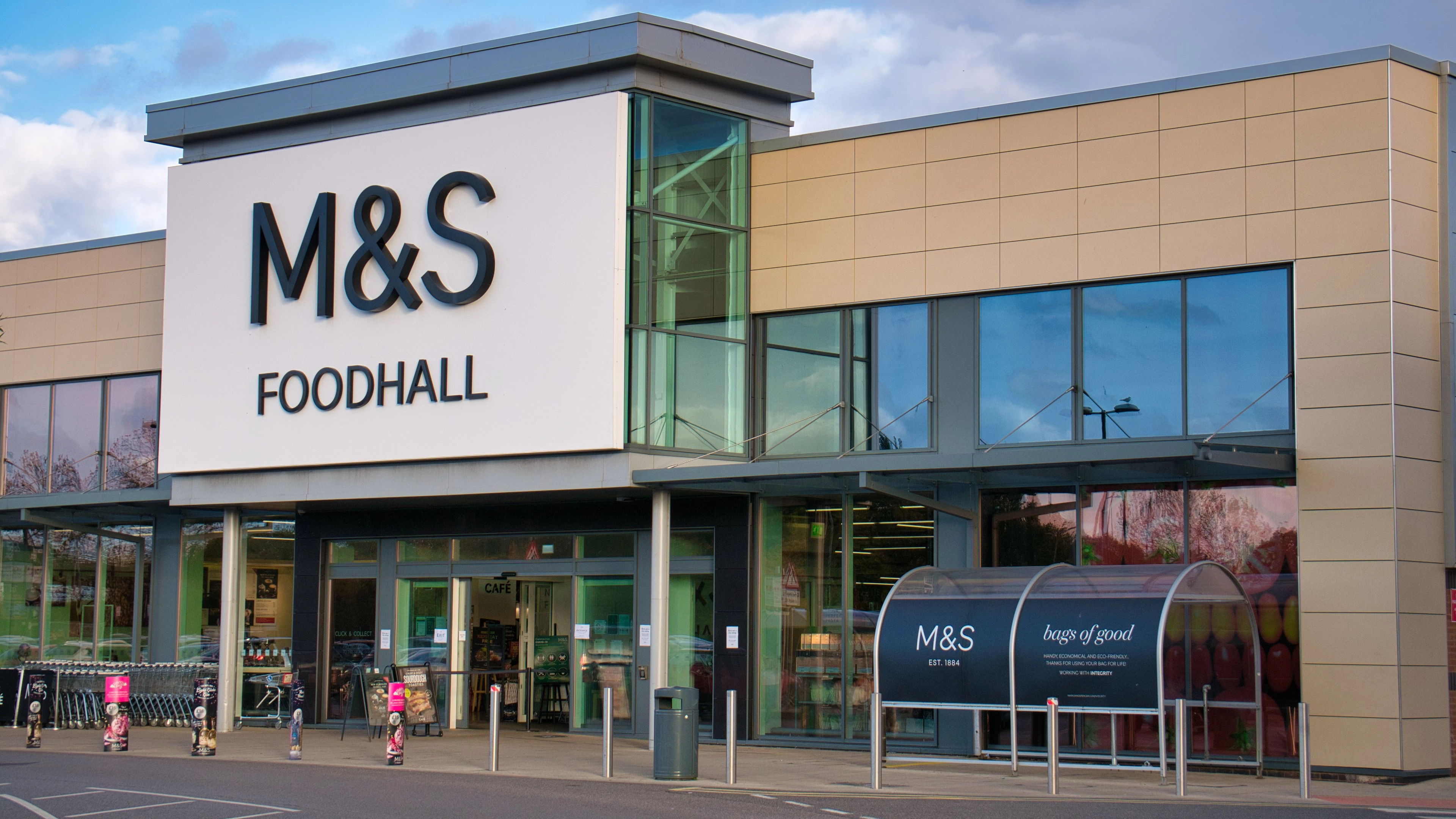 M&S shoppers speechless over 'ludicrous' cost of Beef Wellington