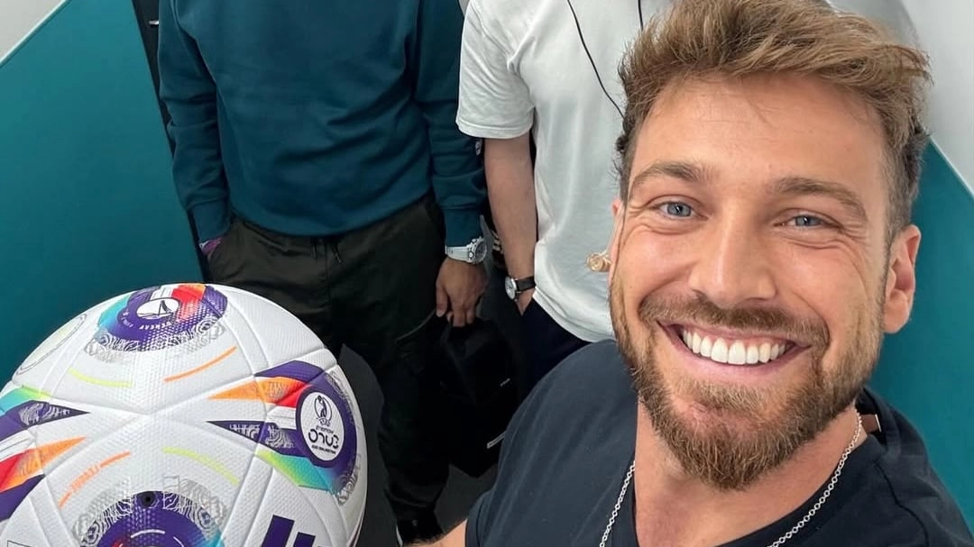 Sam Thompson’s truly bizarre go-to snack revealed in post-marathon food package