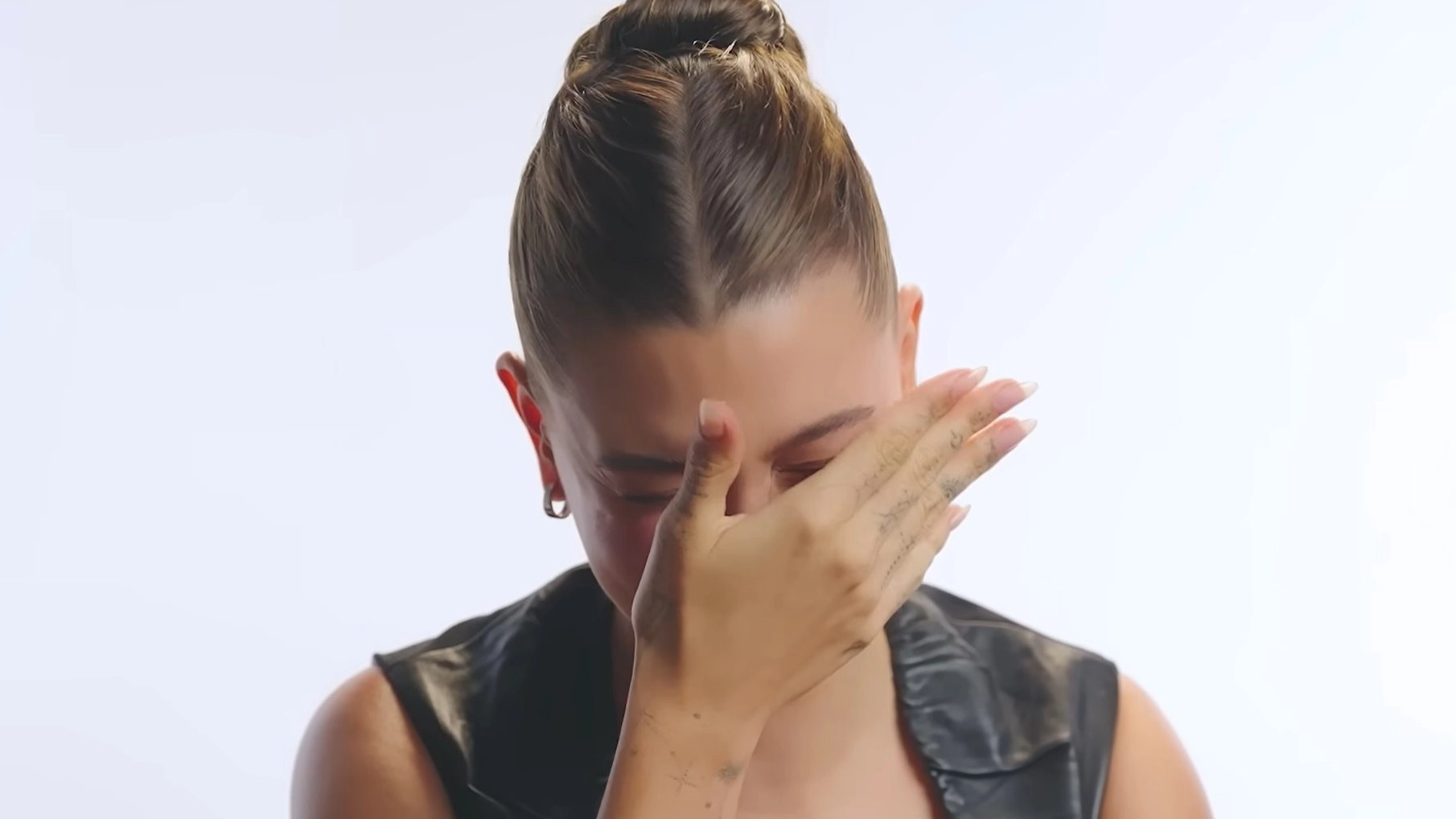 Hailey Bieber has hilarious reaction to trying divisive British staple for first time