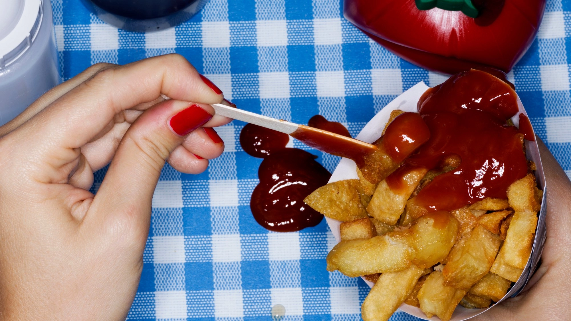 Ex-McDonald's chef lifts lid on why its ketchup tastes different to Heinz
