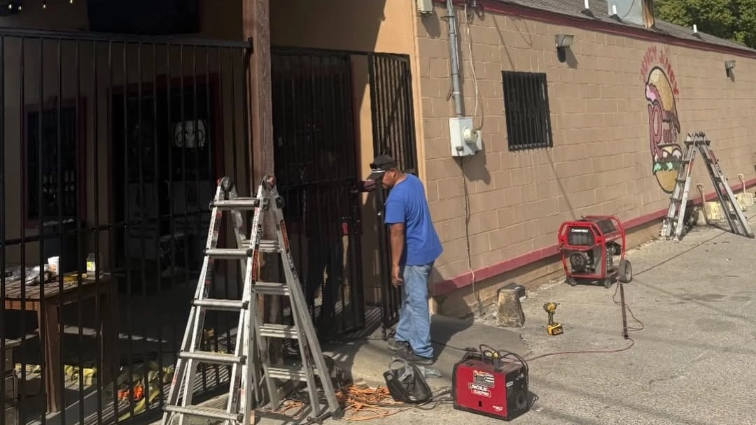 Restaurant forced to take desperate measures to stop people pooing on property