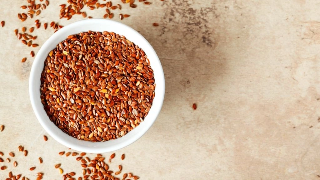 Doctor shares diet that could help reduce your risk of dementia