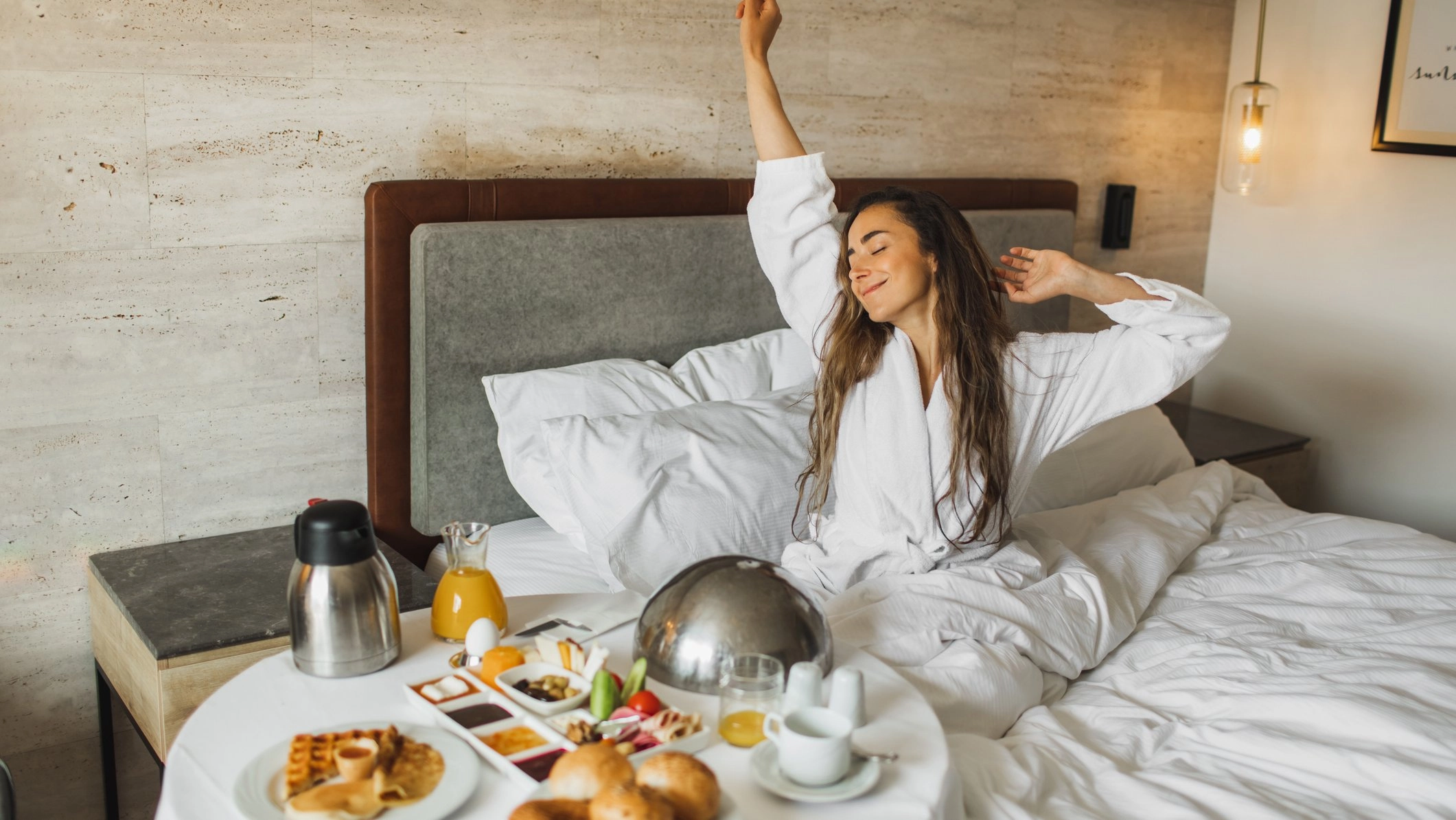 Hotel guest reveals clever trick for scoring free snacks