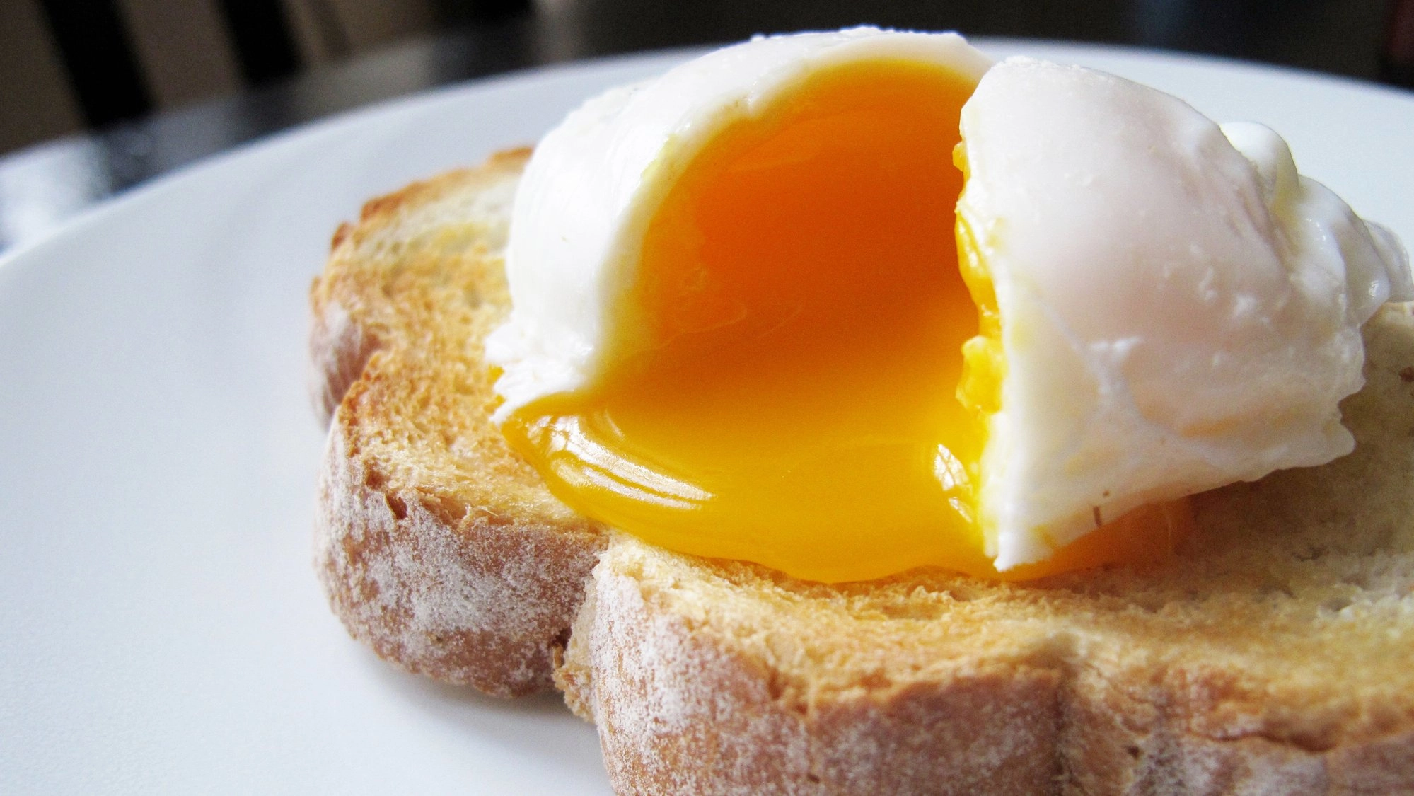 Wetherspoons waiter shares how breakfast favourite is really cooked