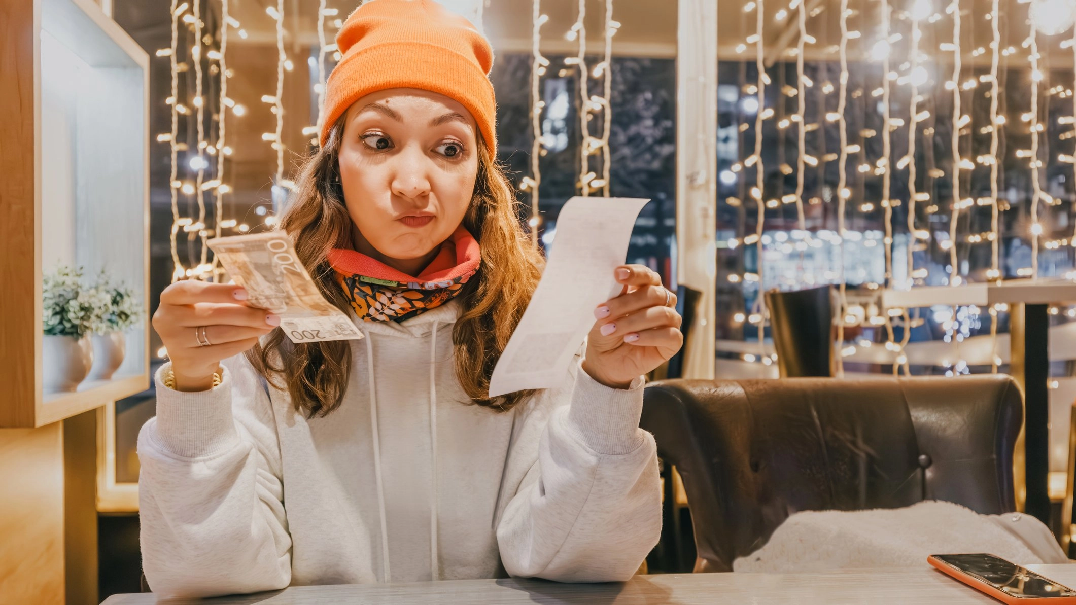 Tourists outraged over €2 sandwich slice fee