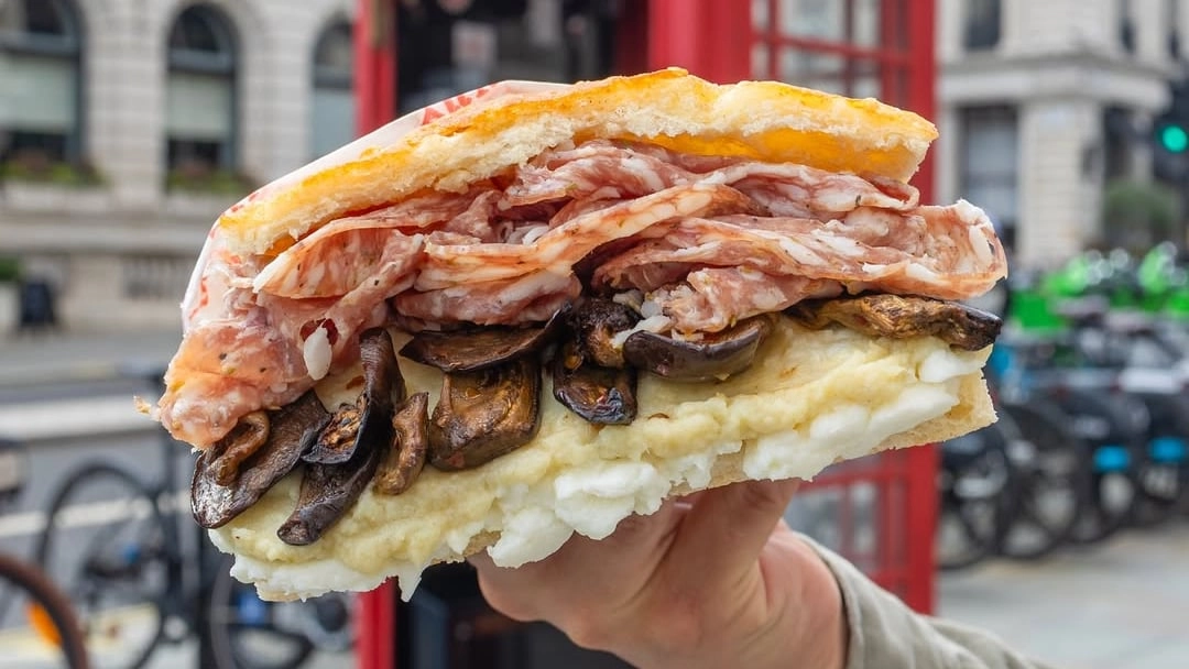 Famous Italian sandwich shop opens in UK after conquering US