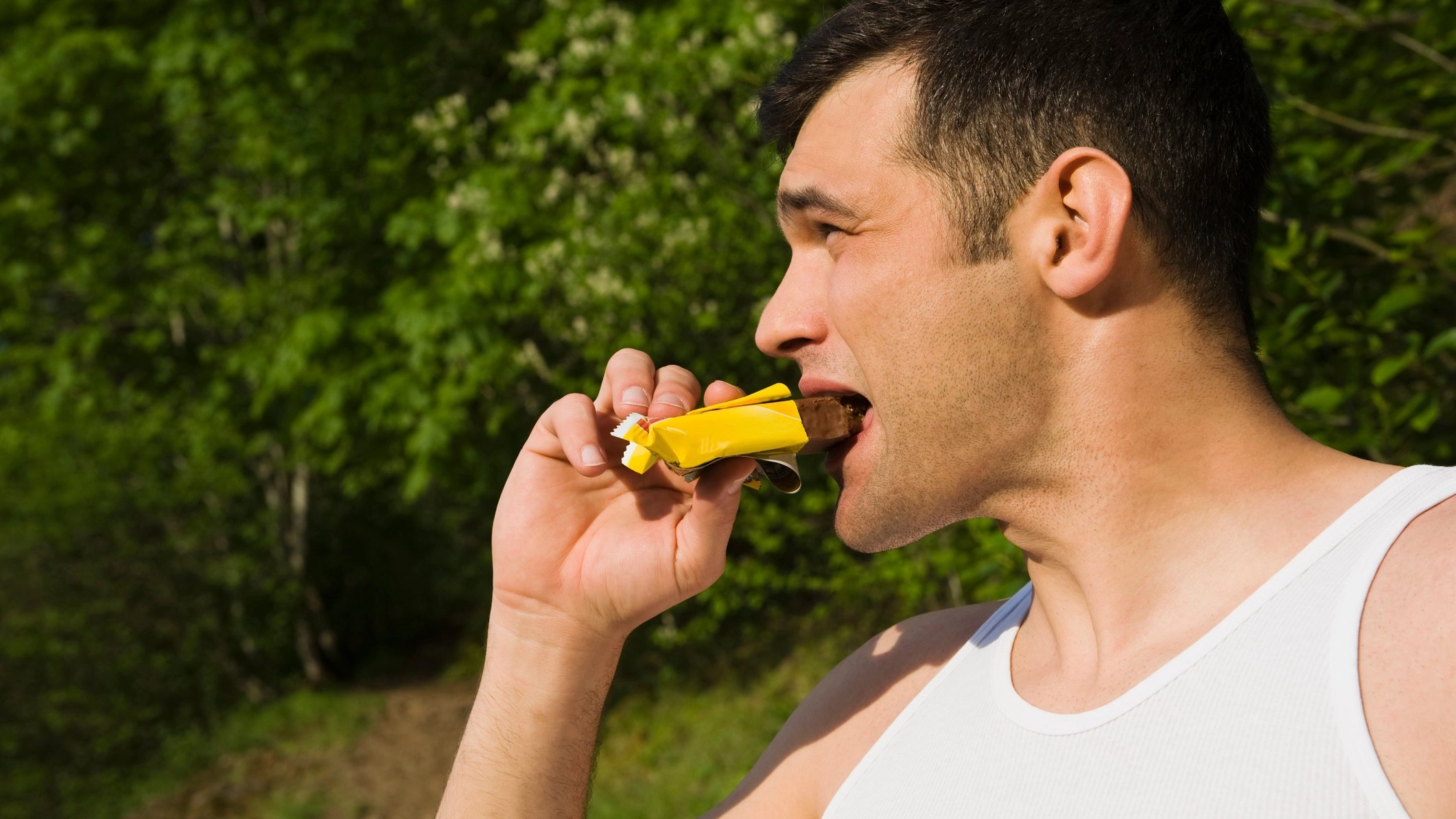 Man who lived on protein bars for a week reveals the effects it had on his body that ‘freaked’ him out