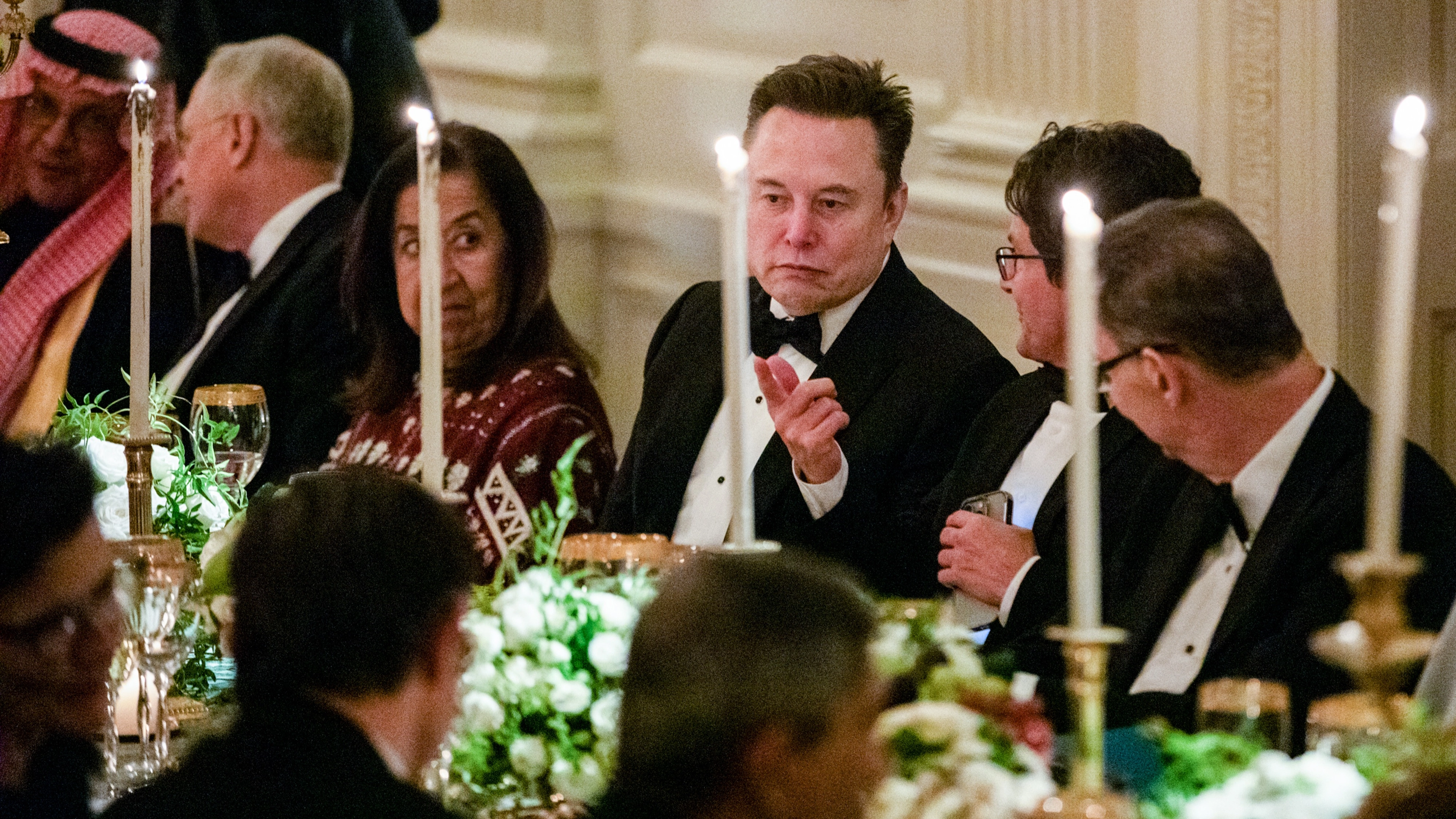 Elon Musk responds after lip reader claims he asked ‘terrorist’ question at White House